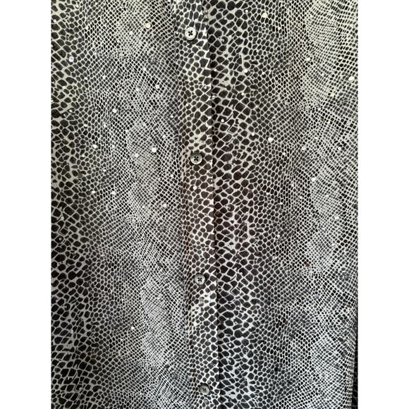 Susan Graver Black and White Reptile Print Blouse with Sequins Size 3X - Picture 3 of 5